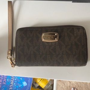 Michael Kors wallet